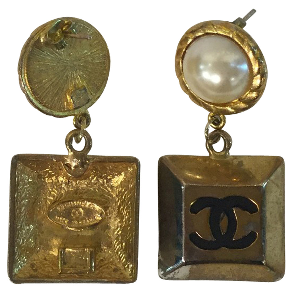 Chanel Earrings with logo pendant