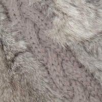 Oakwood Vest with fur trim