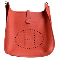 Hermès Evelyne PM 29 Leather in Red