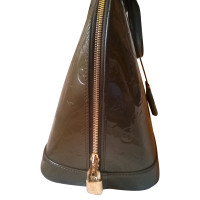 Louis Vuitton Handbag Patent leather in Olive