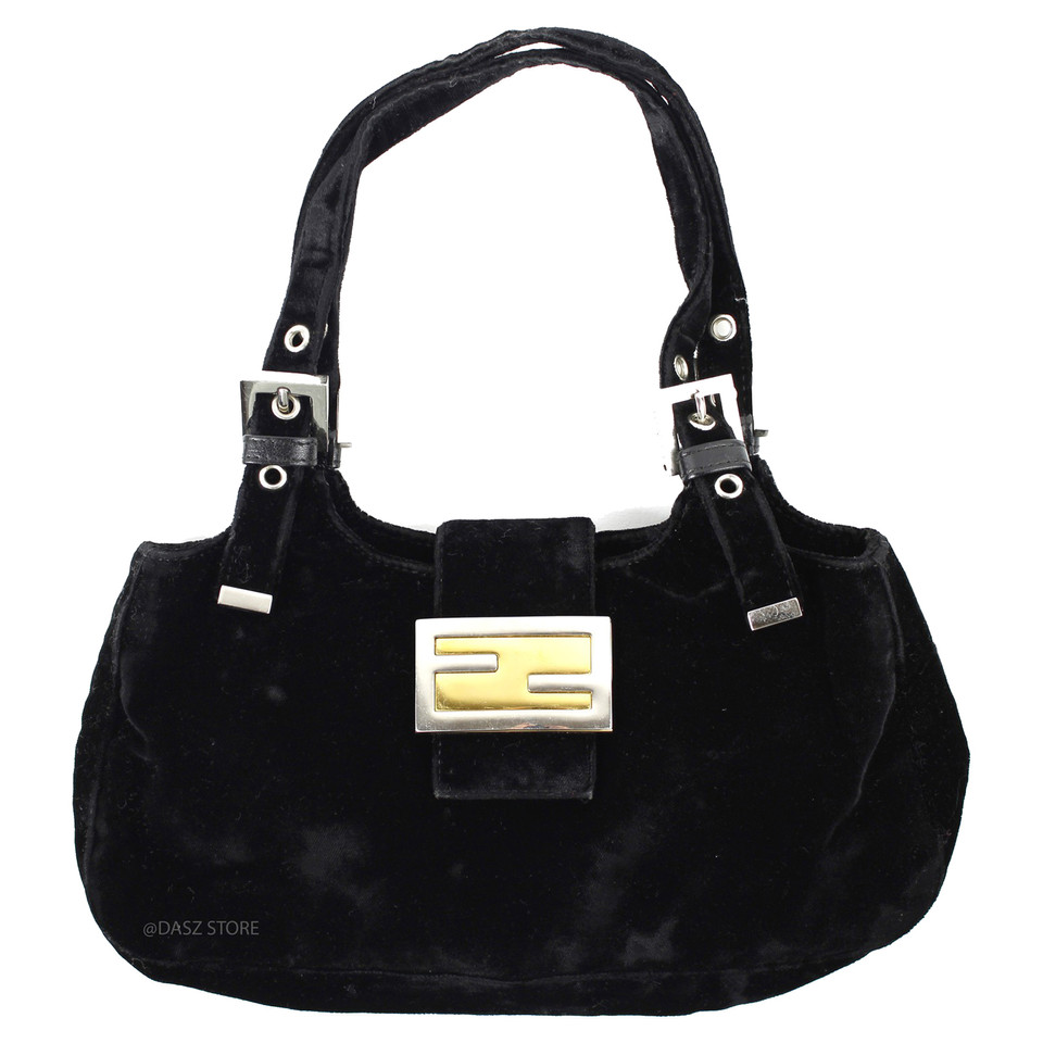 Fendi Handtasche aus Canvas in Schwarz