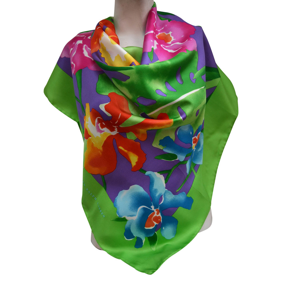 Ralph Lauren Silk scarf with pattern