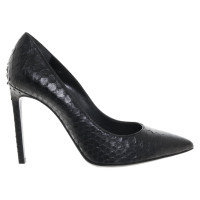 Saint Laurent pumps made of reptile leather