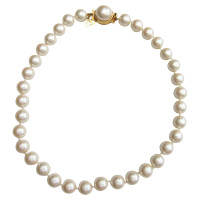 Christian Dior pearl necklace