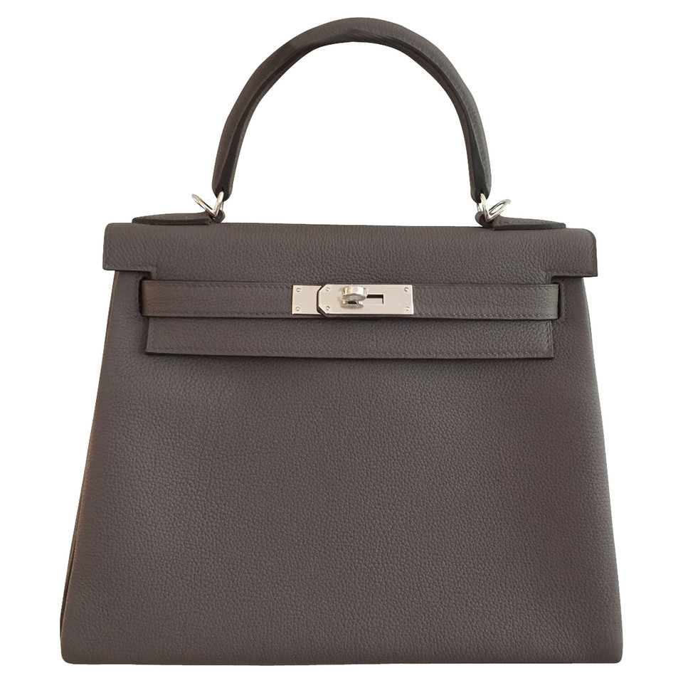 Hermès Kelly Bag 28 Leather in Grey