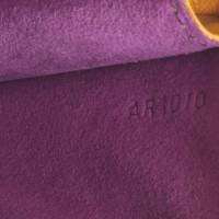 Louis Vuitton "Pochette accessoires EPI ' in geel 