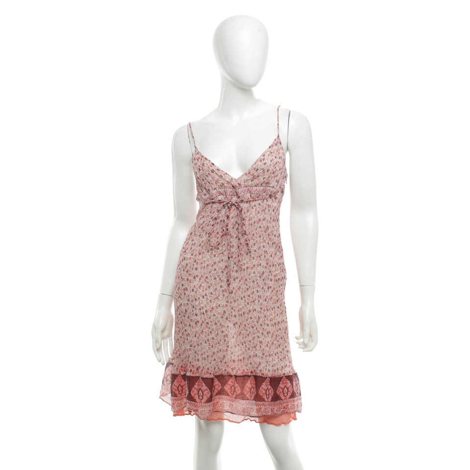 See By Chloé zijden jurk met een bloemmotief