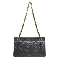 Chanel "Classic Double Flap Bag" aus Kalbsleder