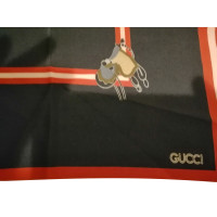 Gucci Schal/Tuch aus Seide in Schwarz