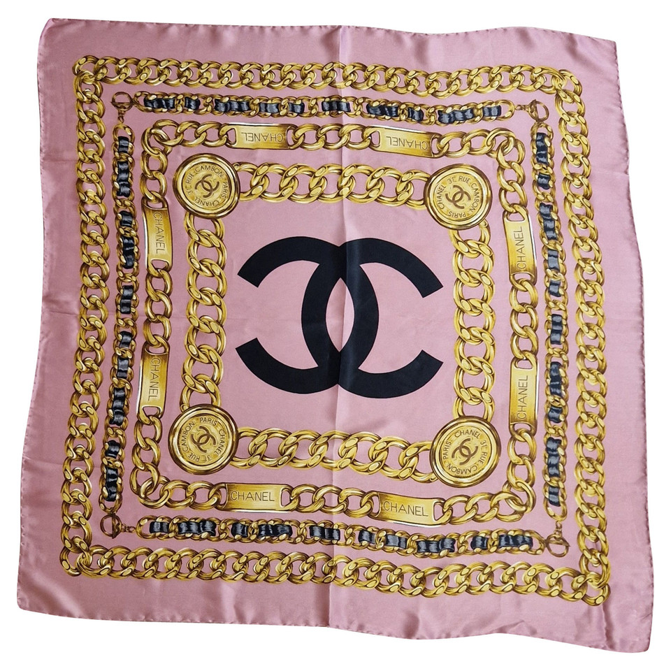 Chanel Scarf/Shawl Silk in Pink