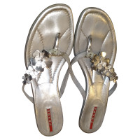 Prada Slipper/Ballerinas aus Leder in Silbern