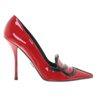 Prada pumps made of patent leather