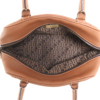 Carolina Herrera Handtasche aus Leder in Braun