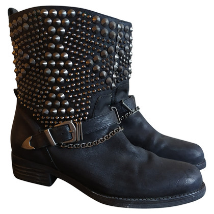 Sam Edelman Stiefeletten aus Leder in Schwarz