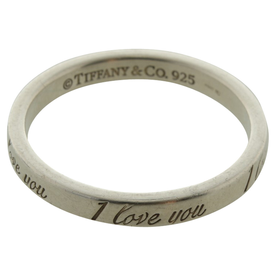 Tiffany & Co. '' I love you '' ring