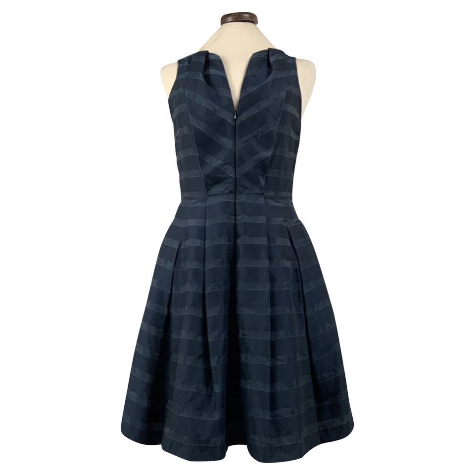 Emporio Armani Kleid aus Baumwolle in Blau