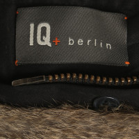 Iq Berlin Veste avec fourrure en garniture
