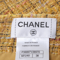 Chanel Kariertes Bouclé-Kostüm