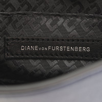 Diane Von Furstenberg Umhängetasche aus Leder in Blau
