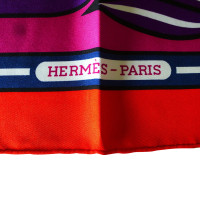 Hermès Sciarpa in Seta in Fucsia