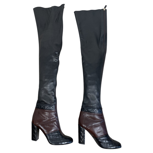 CHANEL Women's Stiefel aus Leder in Schwarz Size: EU 41
