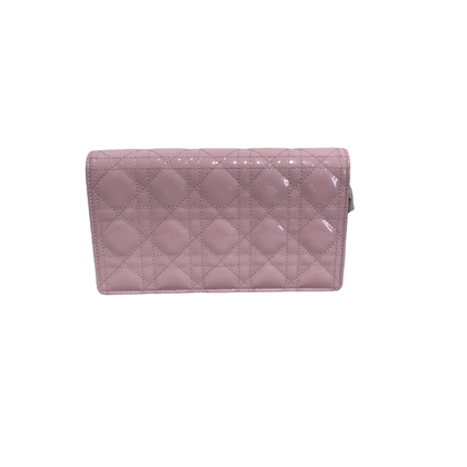 Dior Handtasche aus Lackleder in Rosa / Pink