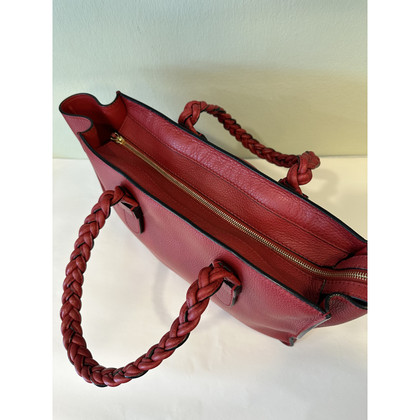 Valentino Garavani Shopper Leather in Red