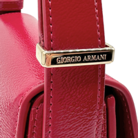 Giorgio Armani Handtasche aus Lackleder in Fuchsia