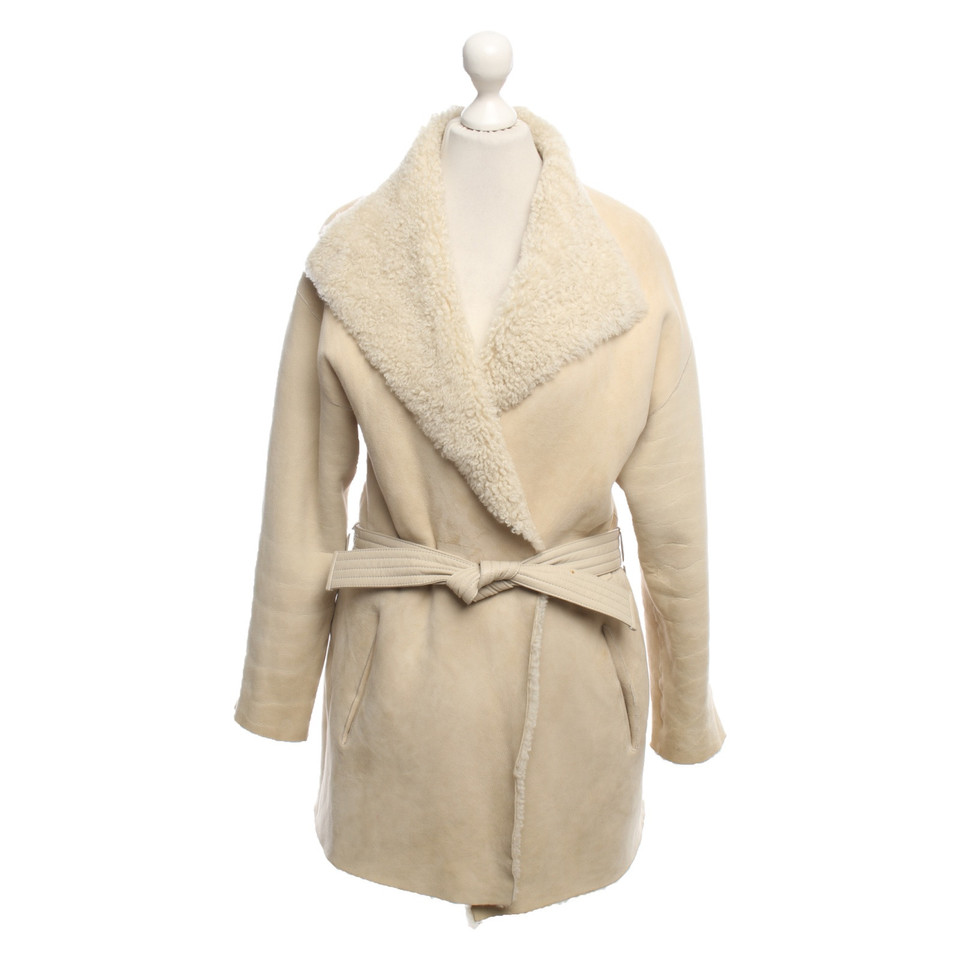 Closed Jacket/Coat Fur in Cream