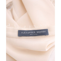 Alexander McQueen Oberteil aus Seide in Weiß