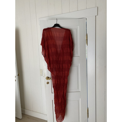 Unttld Dress Silk in Red