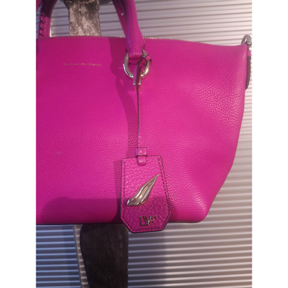 Diane Von Furstenberg Handtasche aus Leder in Rosa / Pink