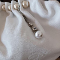Blumarine Handtasche aus Leder in Weiß