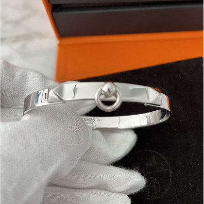 Hermès Armband Witgoud in Zilverachtig