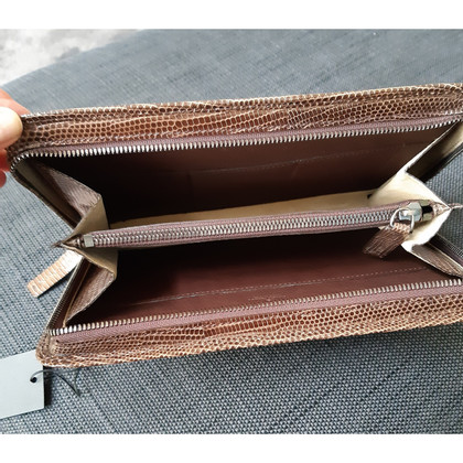 Giorgio Armani Clutch Bag Leather in Brown