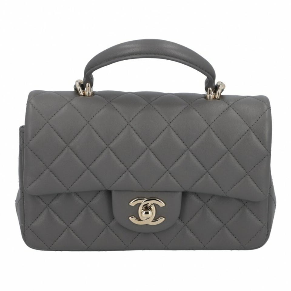 Chanel Top Handle Flap Bag in Pelle in Grigio