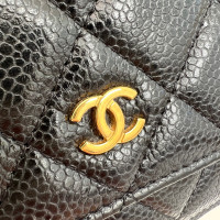 Chanel 19 Wallet On Chain aus Leder in Schwarz
