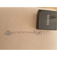 Guess Bracelet/Wristband Silvered in Silvery