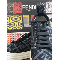 Fendi Sneakers Canvas