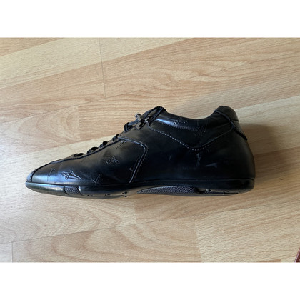 Cesare Paciotti Chaussures de sport en Cuir en Noir