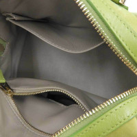Giorgio Armani Handtasche aus Wildleder in Grün