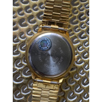 Quartz Co Armbanduhr aus Stahl in Gold