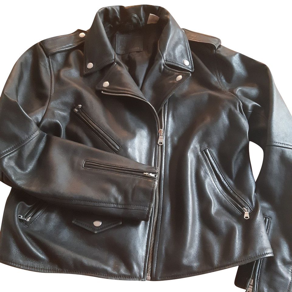 Levi's Jacke/Mantel aus Lackleder in Schwarz