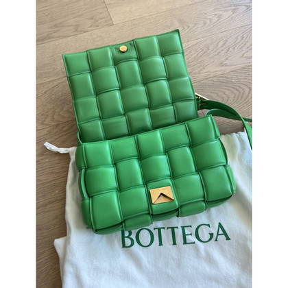 Bottega Veneta Padded Cassette Leather in Green