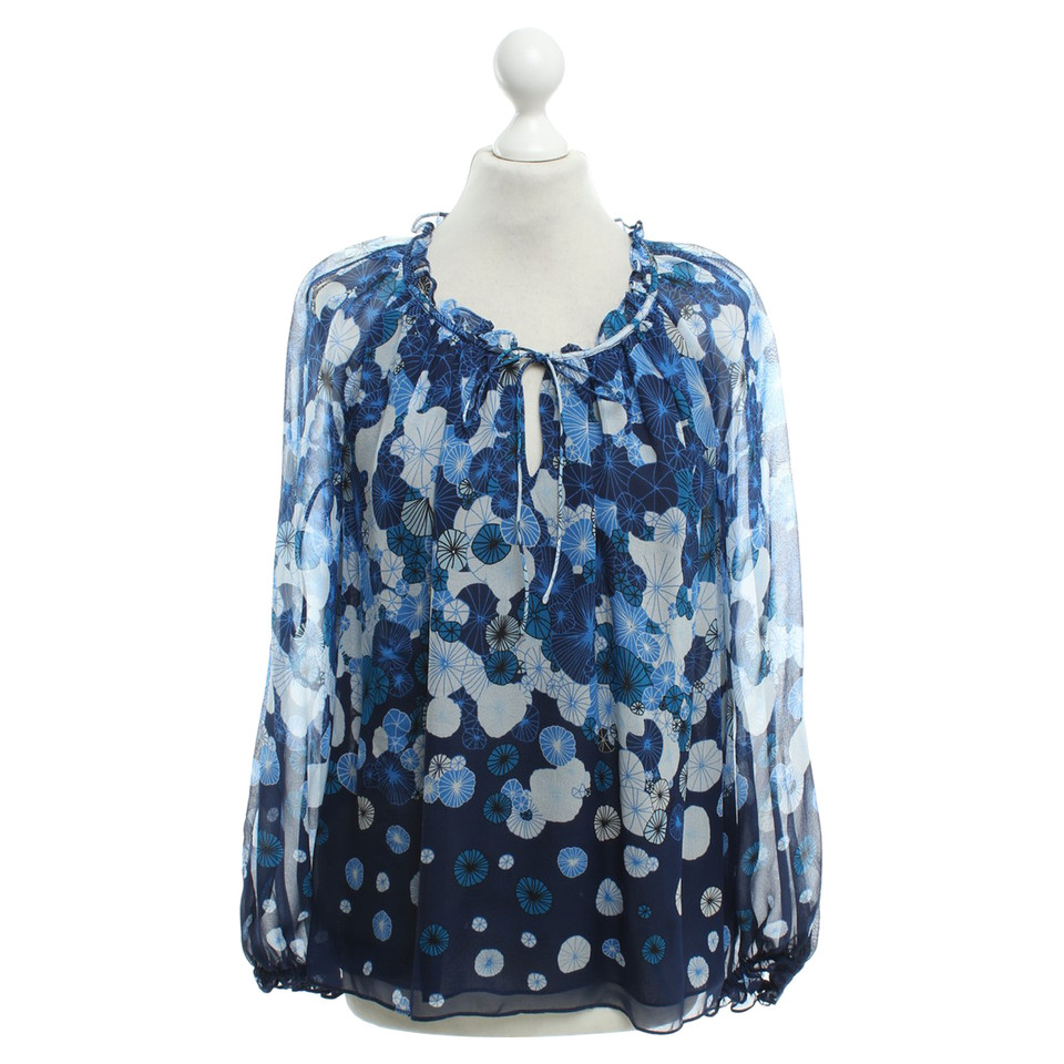 Diane Von Furstenberg Zijden blouse in blauw met patroon