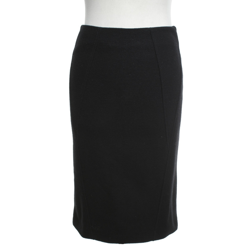 Strenesse Pencil skirt in black