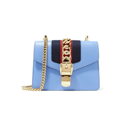 Gucci Sylvie Bag aus Leder in Blau