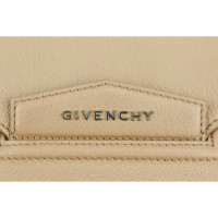 Givenchy Clutch Leer in Crème