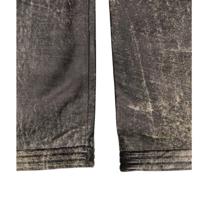 Chanel Hose aus Leder in Grau