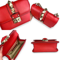 Valentino Garavani Glam Lock aus Leder in Rot